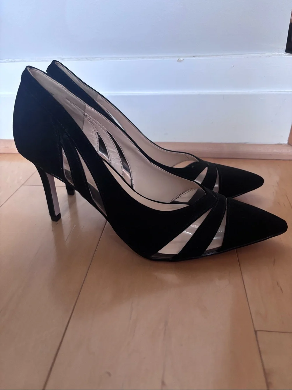 NEW Jessica Simpson Black Pointed Cutout Suede Pumps
